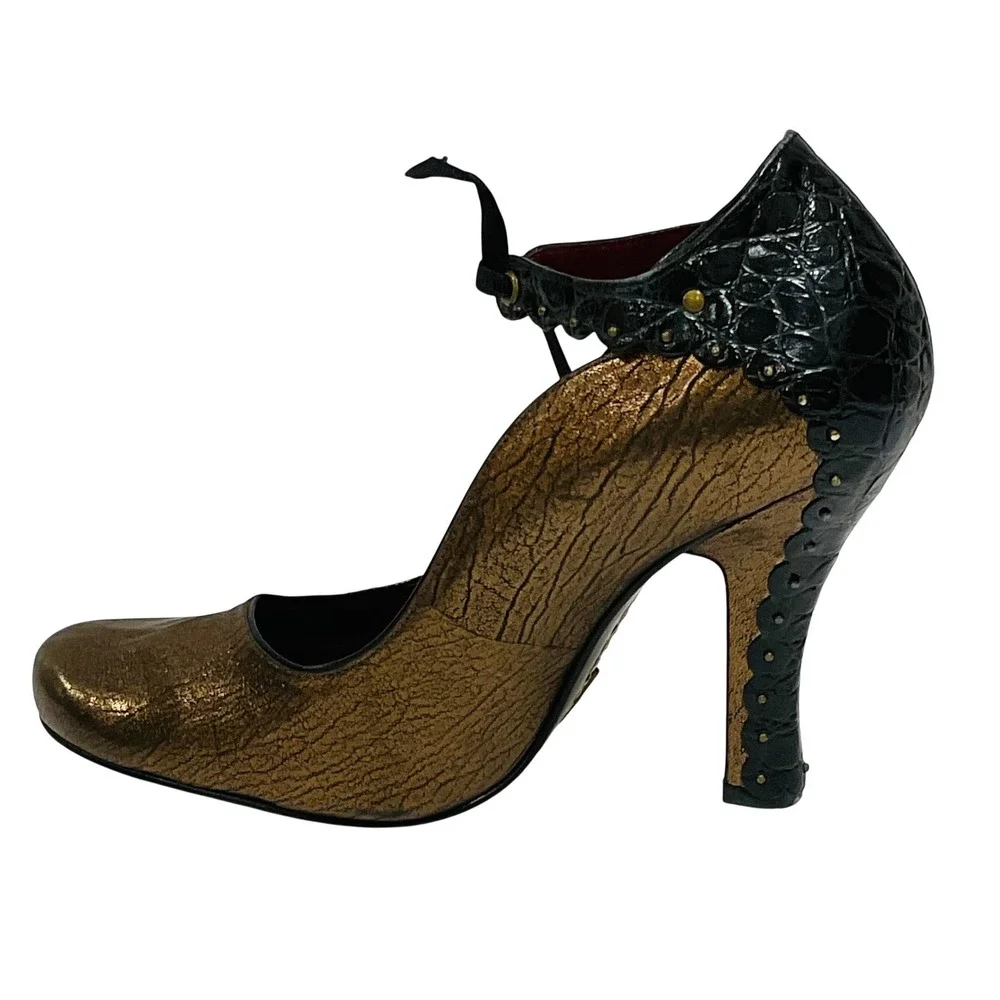 J Vincent women's shoes heels leather sole metallic bronze black studded 6.5 3.5
